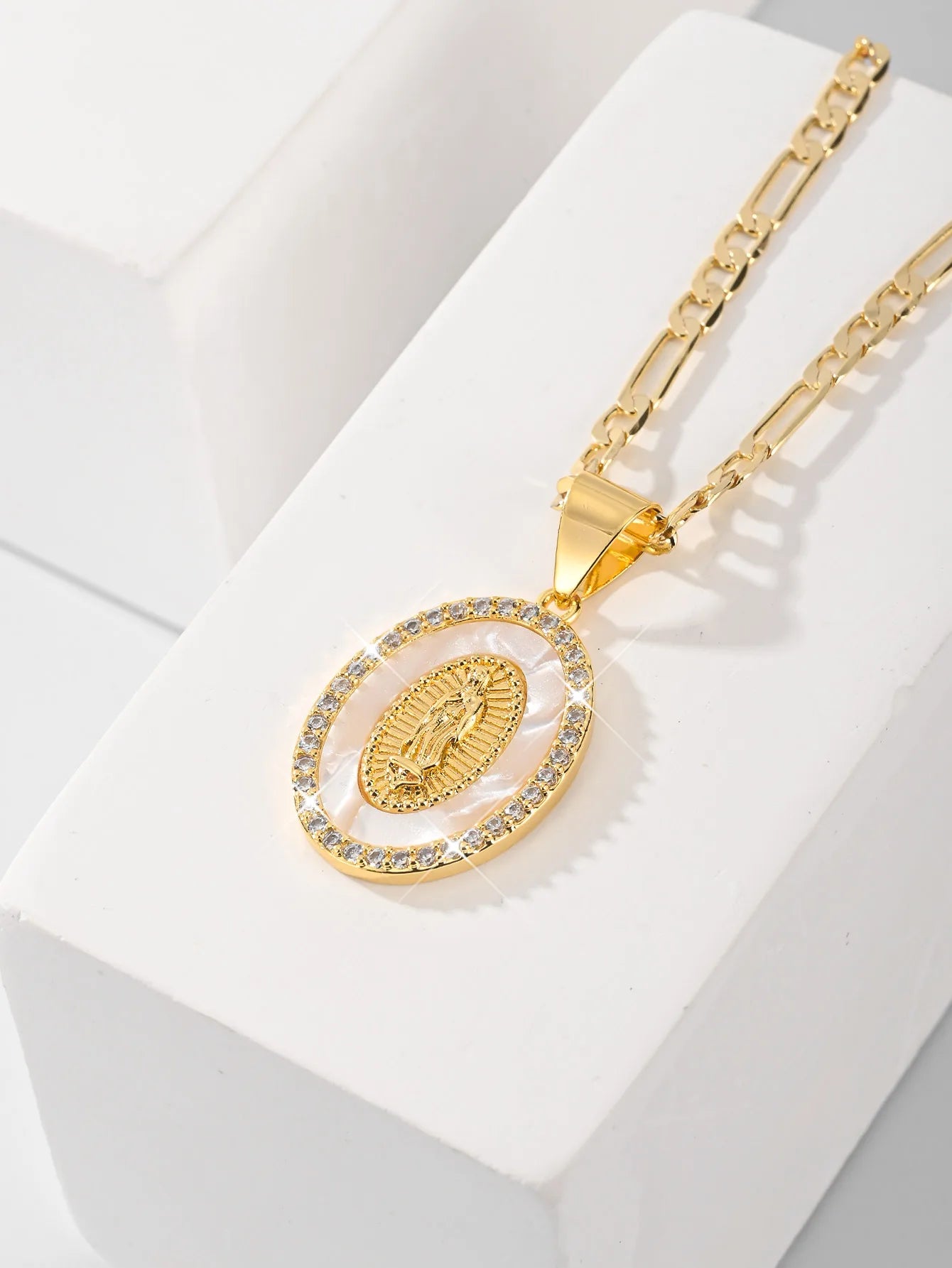 FanSibao Virgin Mary Pendant Necklace – Zircon Inlaid Enamel Religious Jewelry for Women - Image 2