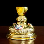 Gold-Plated Metal Cross Stand – Orthodox & Catholic Religious Craft for Church or Home